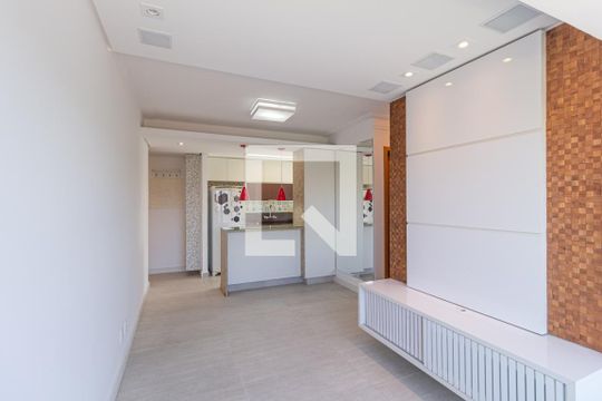 Sala de apartamento à venda com 2 quartos, 55m² em Quitaúna, Osasco
