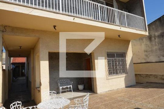 Fachada de casa à venda com 4 quartos, 536m² em Vila da Penha, Rio de Janeiro