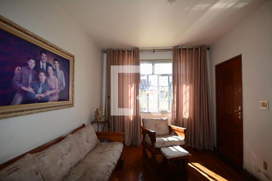 Casa à venda com 4 quartos, 536m² em Vila da Penha, Rio de Janeiro