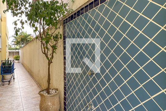 Ducha de casa para alugar com 7 quartos, 300m² em Balneário Cidade Atlântica, Guarujá