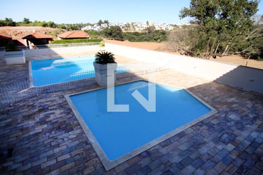 Área comum - Piscina de apartamento para alugar com 3 quartos, 70m² em Jardim Karolyne, Sorocaba