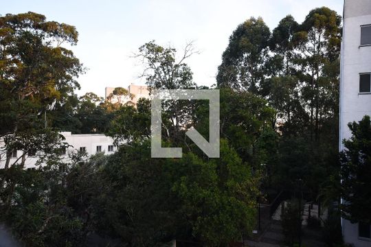 Vista do quarto 2 de apartamento à venda com 2 quartos, 43m² em Jardim Helga, São Paulo