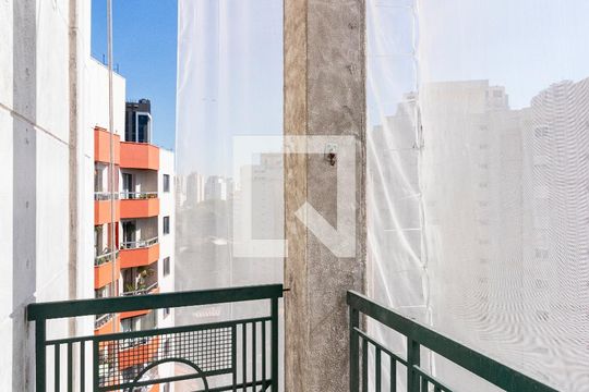 1o. Andar - Varanda de apartamento para alugar com 1 quarto, 72m² em Vila Mariana, São Paulo