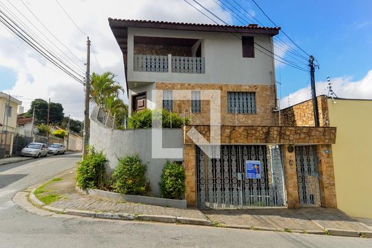 Fachada de casa à venda com 4 quartos, 300m² em Vila Rosália, Guarulhos