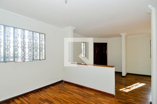 Sala de casa à venda com 4 quartos, 300m² em Vila Rosália, Guarulhos
