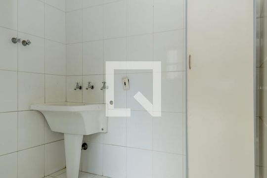 Área de Serviço de casa à venda com 4 quartos, 300m² em Vila Rosália, Guarulhos
