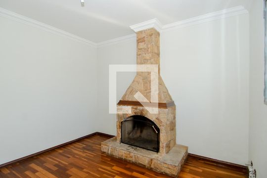 Sala de casa à venda com 4 quartos, 300m² em Vila Rosália, Guarulhos