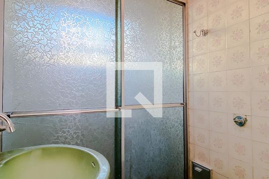 Banheiro da Suíte de casa à venda com 2 quartos, 72m² em Vila Prudente, São Paulo