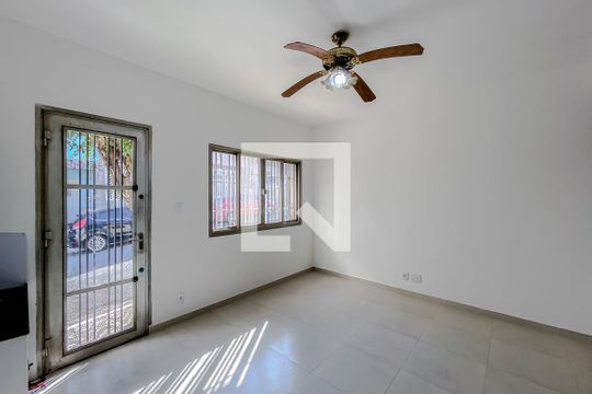 Sala de casa à venda com 2 quartos, 72m² em Vila Prudente, São Paulo