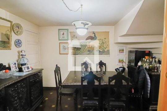 Sala de casa para alugar com 3 quartos, 159m² em Ferreira, São Paulo