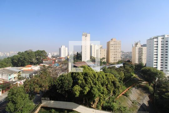Vista do quarto  de apartamento para alugar com 1 quarto, 50m² em Vila Romana, São Paulo