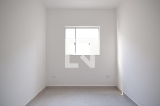 Apartamento à venda com 2 quartos, 40m² em Jardim Maringá, São Paulo