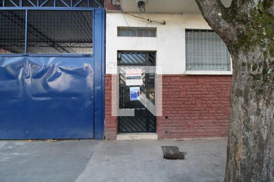 Fachada  de apartamento para alugar com 2 quartos, 80m² em Bom Retiro, São Paulo