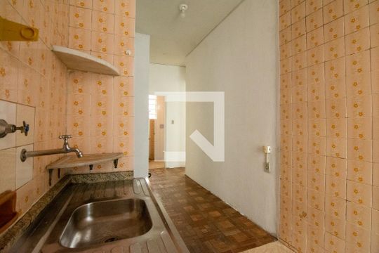 Cozinha  de apartamento à venda com 2 quartos, 70m² em Prado, Belo Horizonte