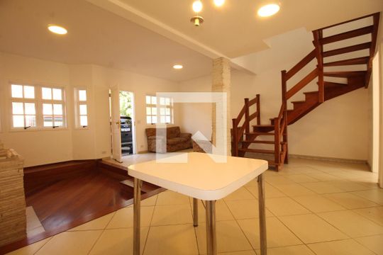 Sala de casa de condomínio à venda com 3 quartos, 108m² em Jardim Leonor Mendes de Barros, São Paulo