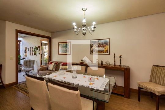 Sala 2 de casa à venda com 3 quartos, 300m² em Marechal Rondon, Canoas
