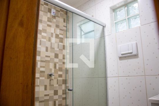 banheiro de apartamento à venda com 1 quarto, 45m² em Padre Reus, São Leopoldo