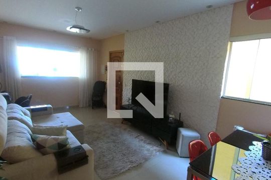 Sala  de casa à venda com 3 quartos, 130m² em Vila Moreira, Guarulhos