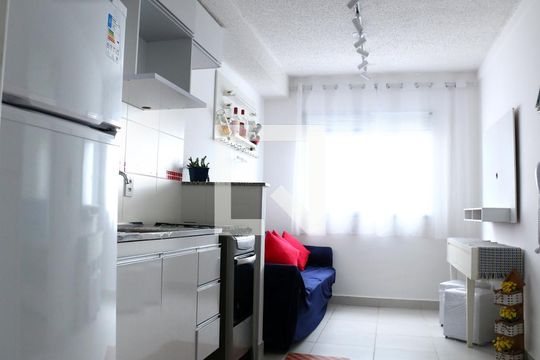 Sala de kitnet/studio à venda com 1 quarto, 29m² em Barra Funda, São Paulo