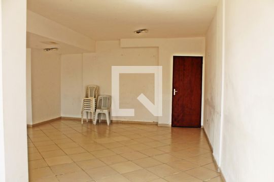 Salão de Festas de apartamento à venda com 2 quartos, 56m² em Vila Carmosina, São Paulo