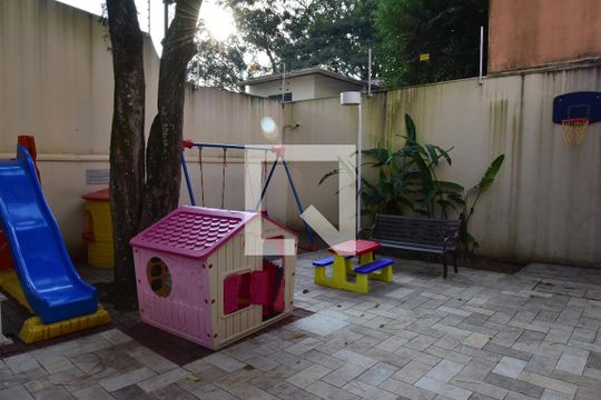 Área comum - Playground de casa de condomínio à venda com 4 quartos, 241m² em Vila Sofia, São Paulo