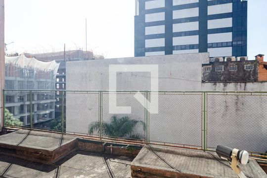 Vista do Quarto 1 de apartamento para alugar com 2 quartos, 56m² em Mirandópolis, São Paulo
