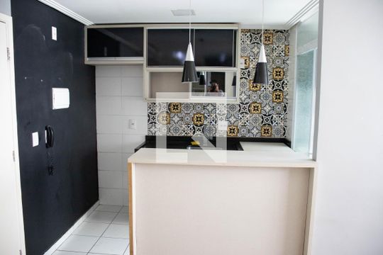 Cozinha de apartamento à venda com 2 quartos, 45m² em Itaquera, São Paulo