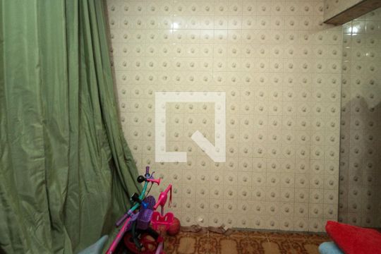 Quarto de Serviço de casa à venda com 2 quartos, 208m² em Vila Santa Clara, São Paulo