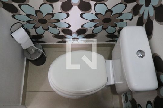 Lavabo de apartamento para alugar com 3 quartos, 109m² em Parque Industrial Tomas Edson, São Paulo