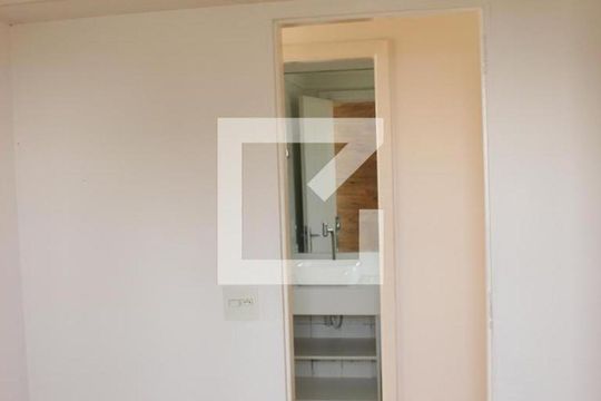 Quarto 1 de apartamento à venda com 2 quartos, 50m² em Jardim Celeste, São Paulo