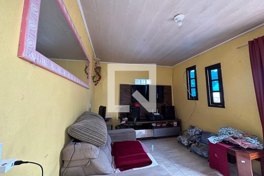 Casa à venda com 3 quartos, 120m² em Scharlau, São Leopoldo