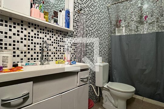Banheiro de casa à venda com 3 quartos, 120m² em Scharlau, São Leopoldo