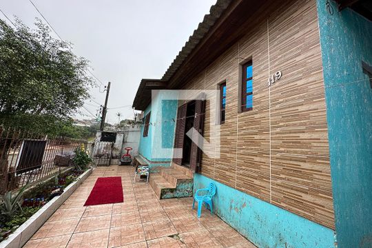 Área Externa de casa à venda com 3 quartos, 120m² em Scharlau, São Leopoldo