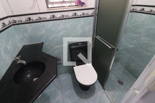 Banheiro Quarto 1  de casa para alugar com 1 quarto, 70m² em Vila Nova Cachoeirinha, São Paulo