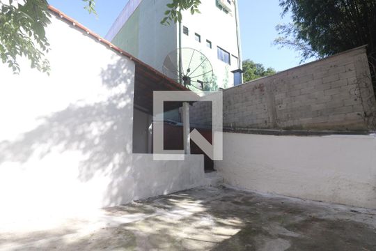Quintal  de casa para alugar com 1 quarto, 70m² em Vila Nova Cachoeirinha, São Paulo