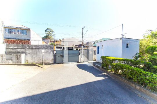 Entrada de apartamento à venda com 2 quartos, 64m² em Cidade Líder, São Paulo
