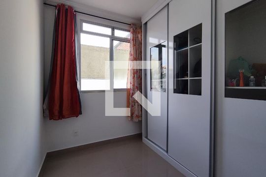 Quarto  de apartamento à venda com 2 quartos, 114m² em Europa, Contagem