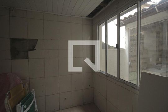Área de Serviço de casa de condomínio à venda com 4 quartos, 107m² em Humaitá, Porto Alegre