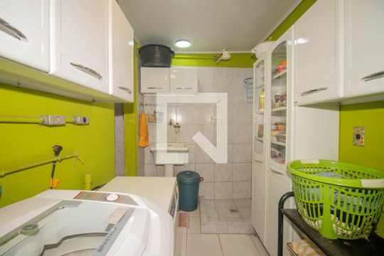 Área de Serviço de casa à venda com 5 quartos, 234m² em Moinhos de Vento, Porto Alegre