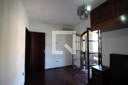Suíte de casa à venda com 3 quartos, 176m² em Ferrazópolis, São Bernardo do Campo