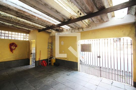 Garagem de casa à venda com 3 quartos, 176m² em Ferrazópolis, São Bernardo do Campo