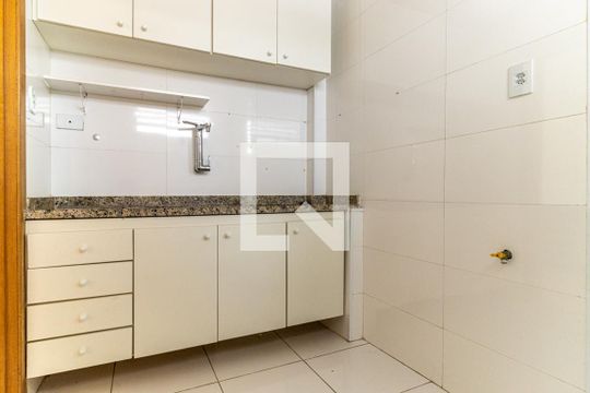 Cozinha de apartamento à venda com 1 quarto, 43m² em Santa Cecília, São Paulo