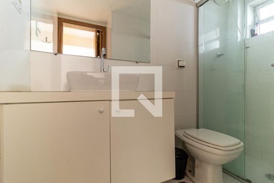 Banheiro de apartamento à venda com 1 quarto, 43m² em Santa Cecília, São Paulo