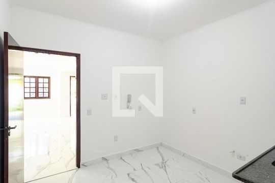 Cozinha de casa de condomínio à venda com 3 quartos, 188m² em Vila do Encontro, São Paulo