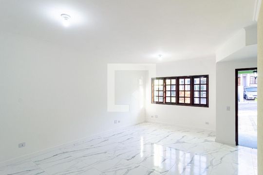 Sala de casa de condomínio à venda com 3 quartos, 188m² em Vila do Encontro, São Paulo