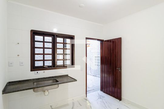 Cozinha de casa de condomínio à venda com 3 quartos, 188m² em Vila do Encontro, São Paulo