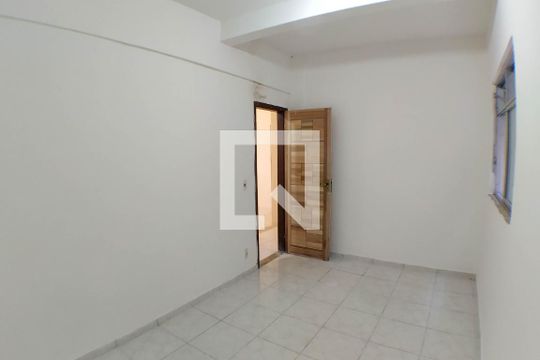 Quarto 1 de casa à venda com 2 quartos, 80m² em Itaipu, Niterói