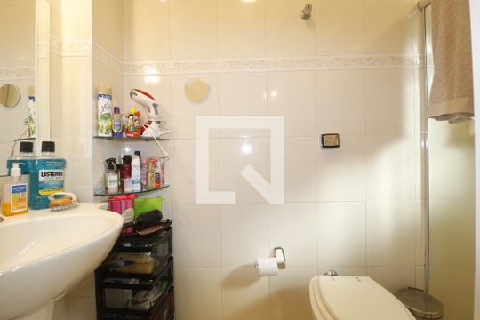 Banheiro da Suíte de apartamento para alugar com 3 quartos, 110m² em Santana, São Paulo