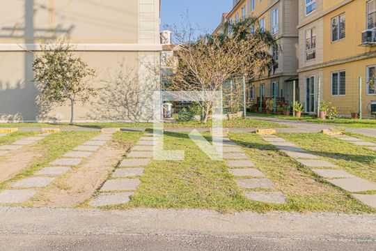Garagem de apartamento à venda com 3 quartos, 69m² em Igara, Canoas