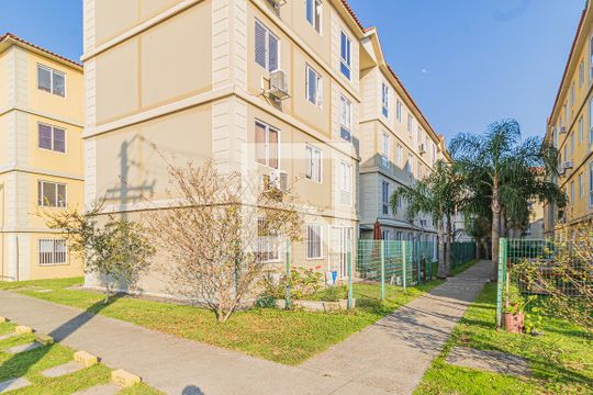 Fachada do bloco de apartamento à venda com 3 quartos, 69m² em Igara, Canoas